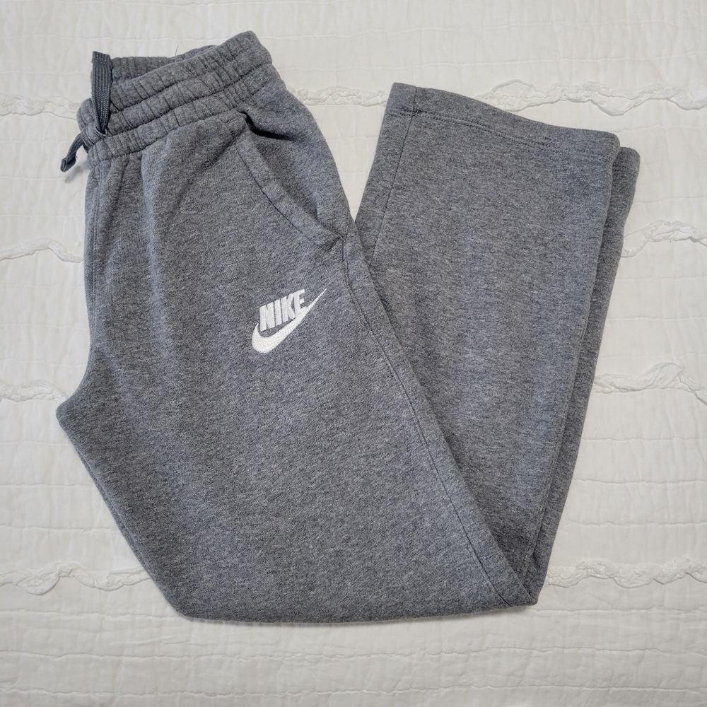 Nike Wide Leg Sweatpants L EUC Gray Pockets Gender Neutral
